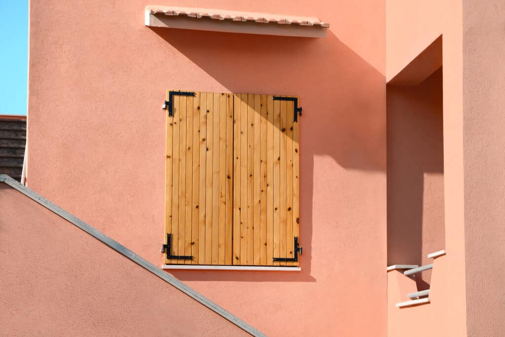 Comment remplacer ses volets bois par du surmesure artisanal — free download