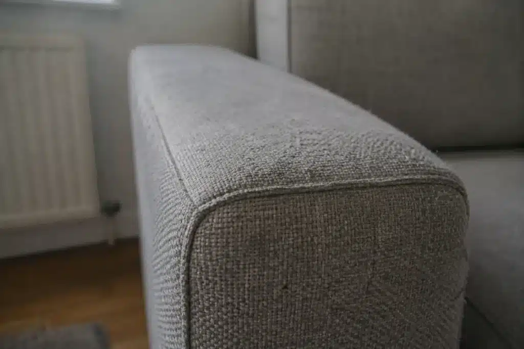tissu d'ameublement d'un canapé convertible en gros plan